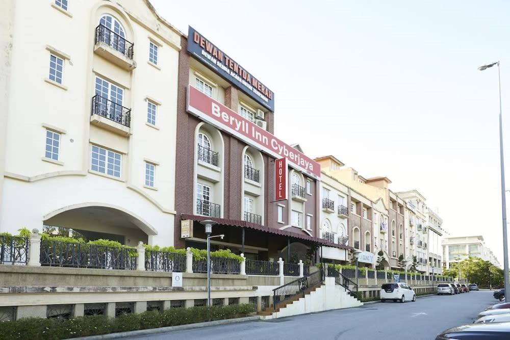 Beryll Inn Cyberjaya Bagian luar foto